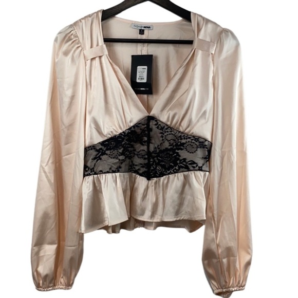 Fashion Nova Tops - FASHION NOVA NWT SATIN LACE BLOUSE SIZE SMALL